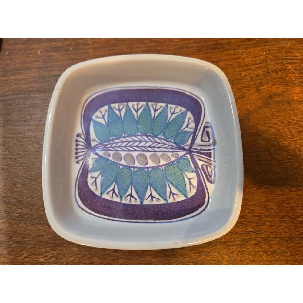 Mid Century Modern ROYAL COPENHAGEN DENMARK FAJANCE Hand Painted Dish 140/2882